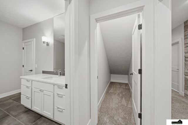 6141 S 97th Street, Lincoln, NE 68526