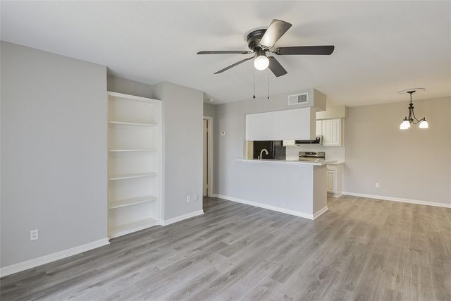 12955 Woodforest Boulevard 54, Houston, TX 77015