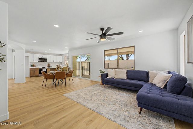 302 N 166TH Lane, Goodyear, AZ 85338