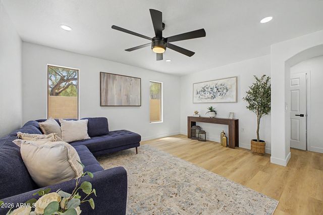 302 N 166TH Lane, Goodyear, AZ 85338