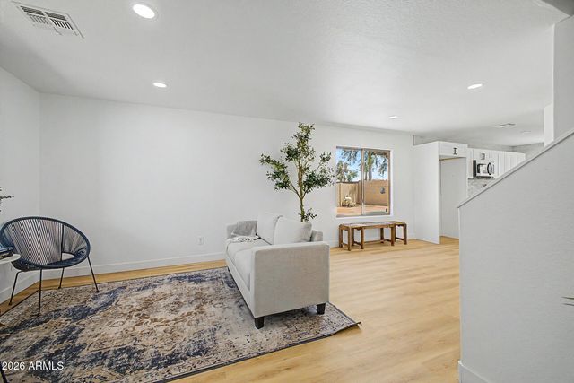 302 N 166TH Lane, Goodyear, AZ 85338