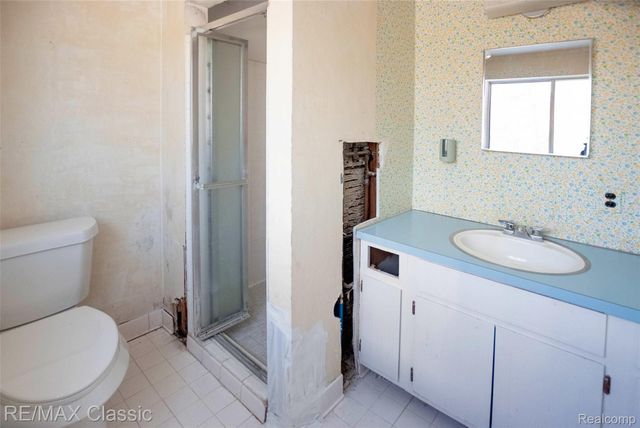 16083 Kirkshire Avenue, Beverly Hills Village, MI 48025