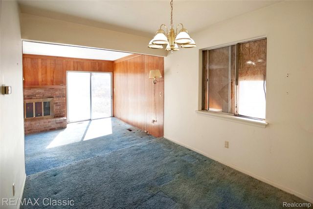 16083 Kirkshire Avenue, Beverly Hills Village, MI 48025