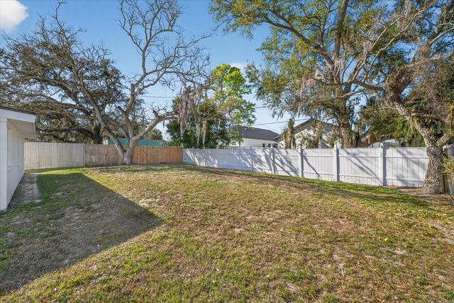 2175 20TH AVENUE SW, Largo, FL 33774