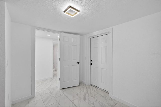 2175 20TH AVENUE SW, Largo, FL 33774