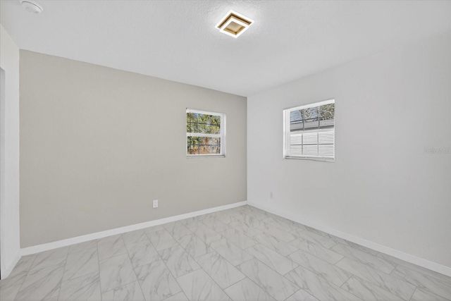 2175 20TH AVENUE SW, Largo, FL 33774