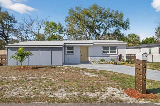 2175 20TH AVENUE SW, Largo, FL 33774