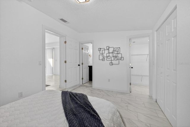 2175 20TH AVENUE SW, Largo, FL 33774