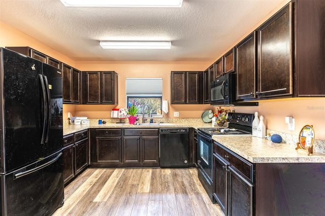 414 MILES BOULEVARD, Dundee, FL 33838