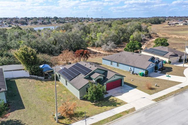 414 MILES BOULEVARD, Dundee, FL 33838