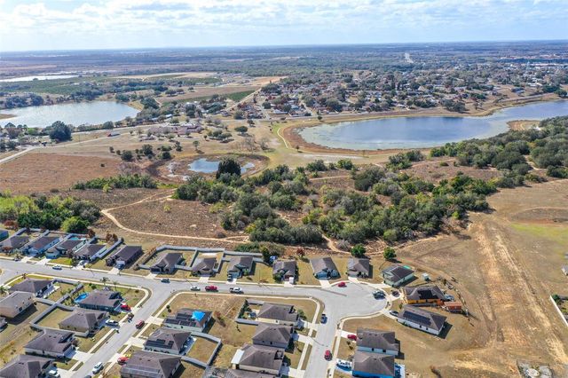 414 MILES BOULEVARD, Dundee, FL 33838