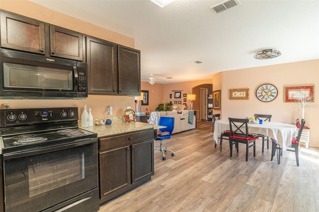 414 MILES BOULEVARD, Dundee, FL 33838