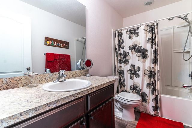 414 MILES BOULEVARD, Dundee, FL 33838