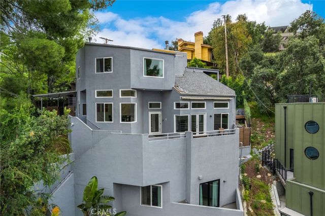 468 Sycamore Gln, Pasadena, CA 91105