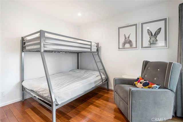 468 Sycamore Gln, Pasadena, CA 91105