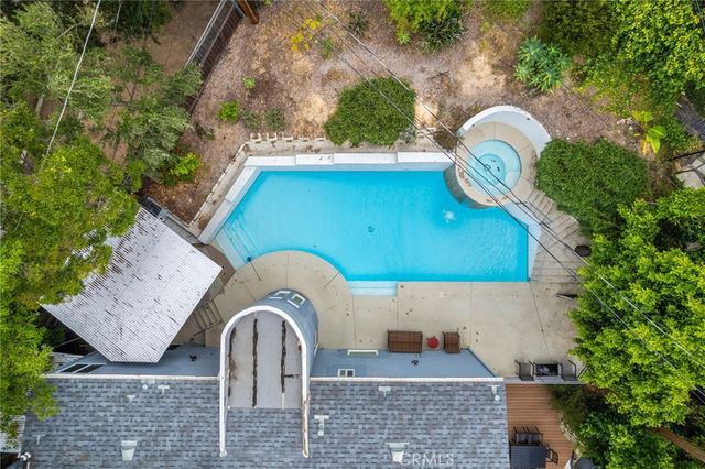 468 Sycamore Gln, Pasadena, CA 91105