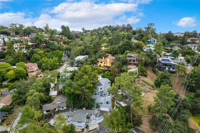 468 Sycamore Gln, Pasadena, CA 91105