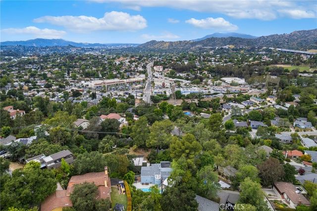 468 Sycamore Gln, Pasadena, CA 91105