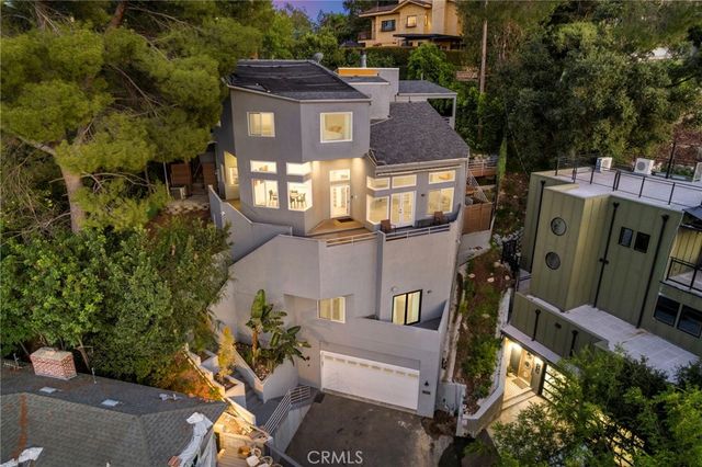 468 Sycamore Gln, Pasadena, CA 91105