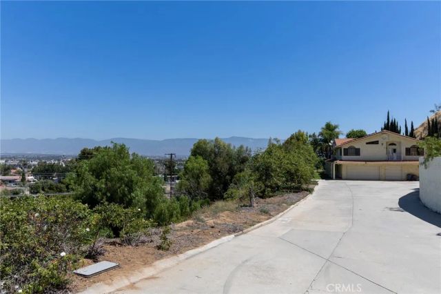 1815 Hilltop, Colton, CA 92324