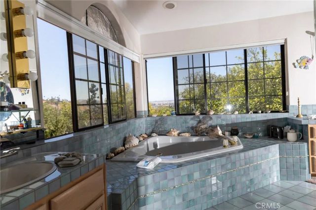 1815 Hilltop, Colton, CA 92324