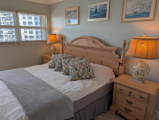 328 N Ocean Boulevard 902, Pompano Beach, FL 33062