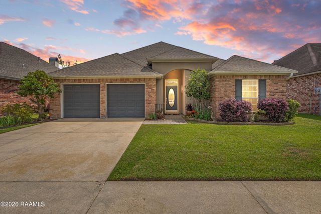 207 Kings Landing Square, Lafayette, LA 70508