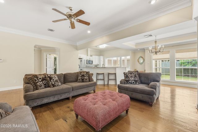 207 Kings Landing Square, Lafayette, LA 70508