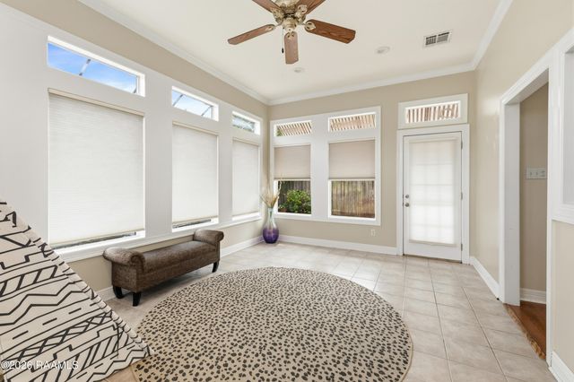 207 Kings Landing Square, Lafayette, LA 70508