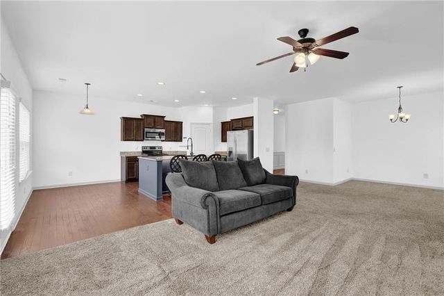 2875 Englewood Drive, Cumming, GA 30040