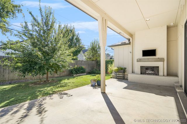 1426 E 37th Place, Tulsa, OK 74105