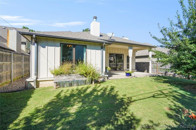 1426 E 37th Place, Tulsa, OK 74105