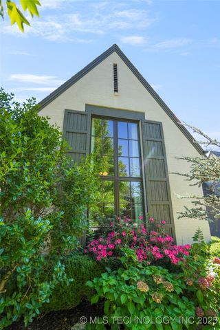 1426 E 37th Place, Tulsa, OK 74105