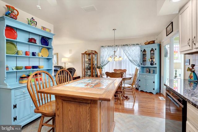 65 PINE RIDGE CIR, Enola, PA 17025
