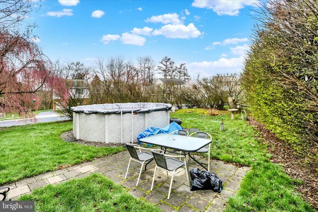 65 PINE RIDGE CIR, Enola, PA 17025
