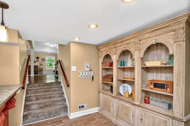 1851 Jordan Rd, Chapmansboro, TN 37035