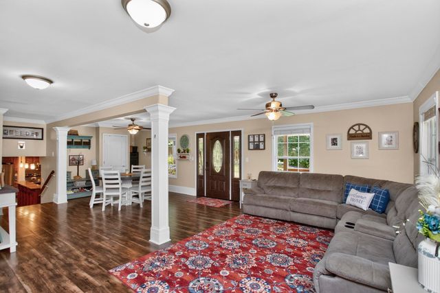 1851 Jordan Rd, Chapmansboro, TN 37035