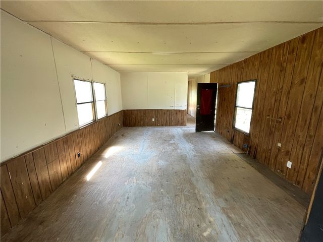 607 W 7th Street, Plainview, AR 72857