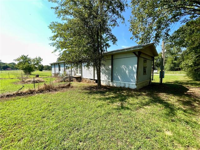 607 W 7th Street, Plainview, AR 72857