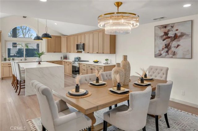 1125 Dover Way, Placentia, CA 92870