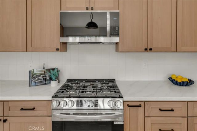 1125 Dover Way, Placentia, CA 92870