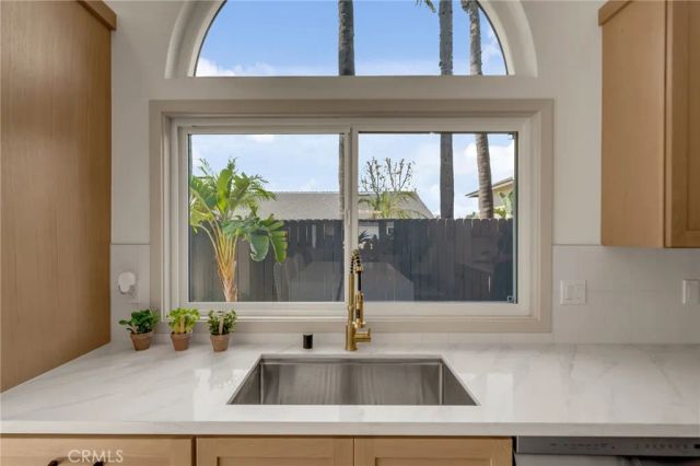 1125 Dover Way, Placentia, CA 92870