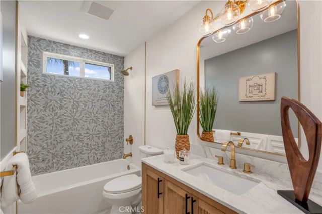 1125 Dover Way, Placentia, CA 92870