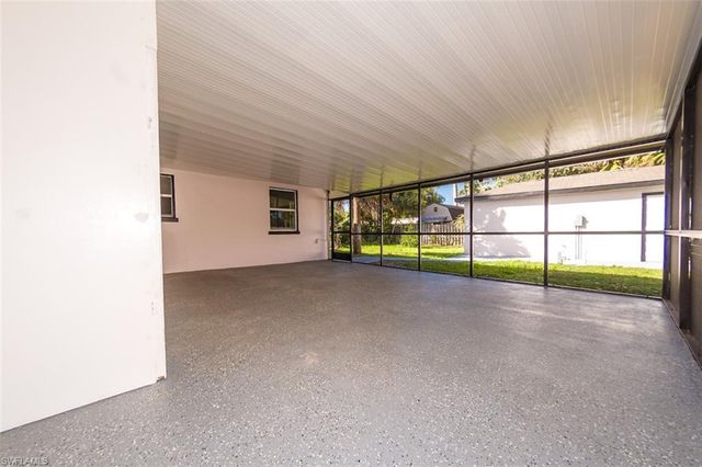 4330 Deleon ST, Fort Myers, FL 33901