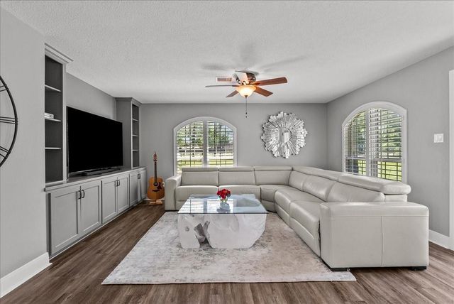 21431 Skinner Ridge Lane, Richmond, TX 77406