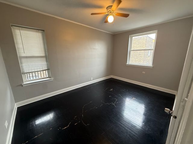 7344 N Damen Avenue 2, Chicago, IL 60645