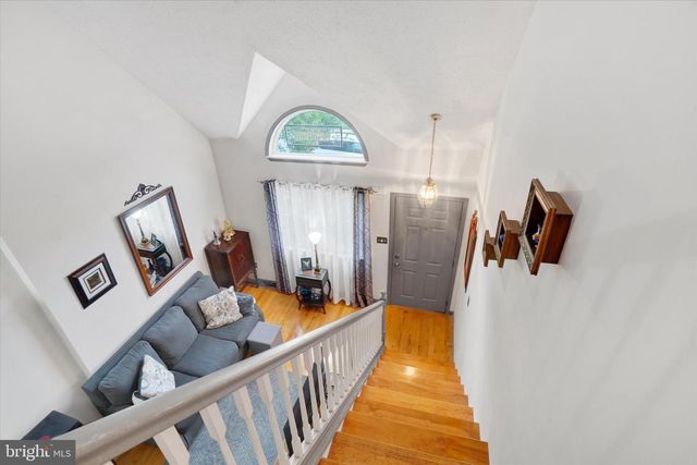 27 JEAN LO WAY, York, PA 17406
