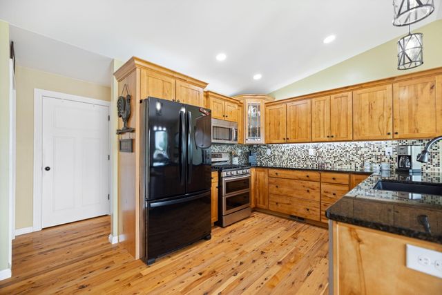 849 Paradise Camp Road, Harrodsburg, KY 40330
