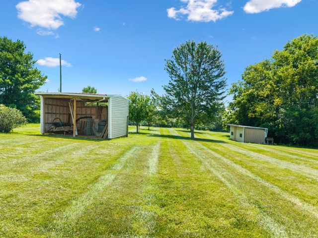 849 Paradise Camp Road, Harrodsburg, KY 40330