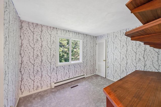 22 Eagle Ridge Road, North Oaks, MN 55127